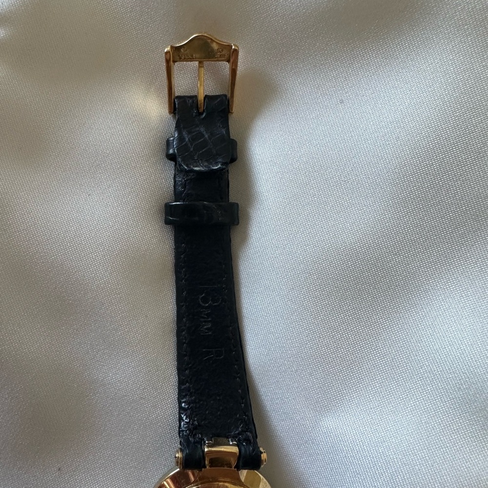 Gucci Black Women's Watch - Picture 6 of 7